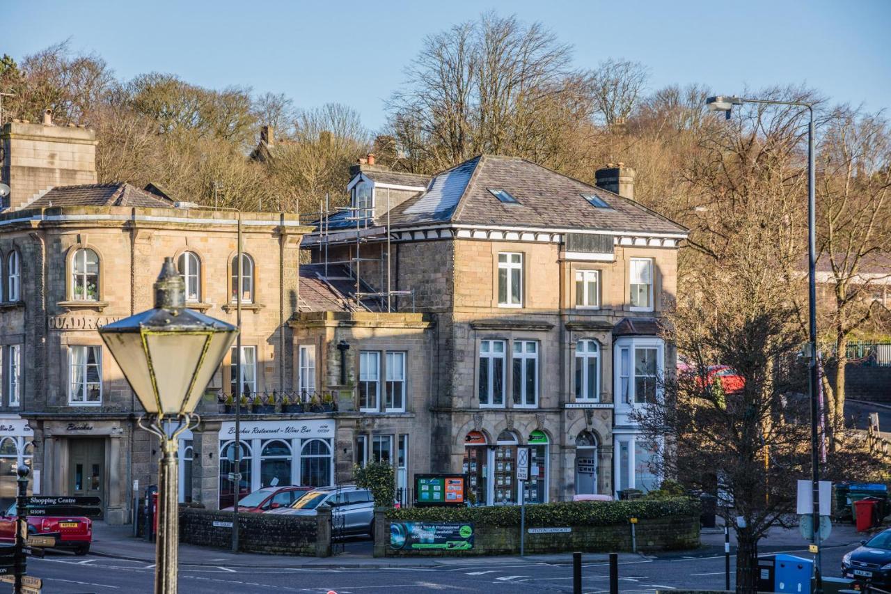 The Rooftop Buxton  Luaran gambar